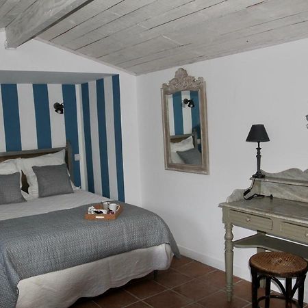 Le Clos Du Gorion Hotel Saint-Sulpice-et-Cameyrac Bagian luar foto